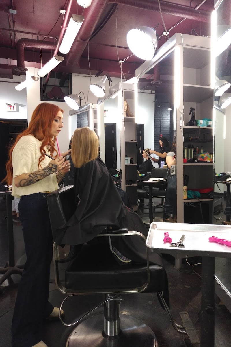 Pure.Form Salon